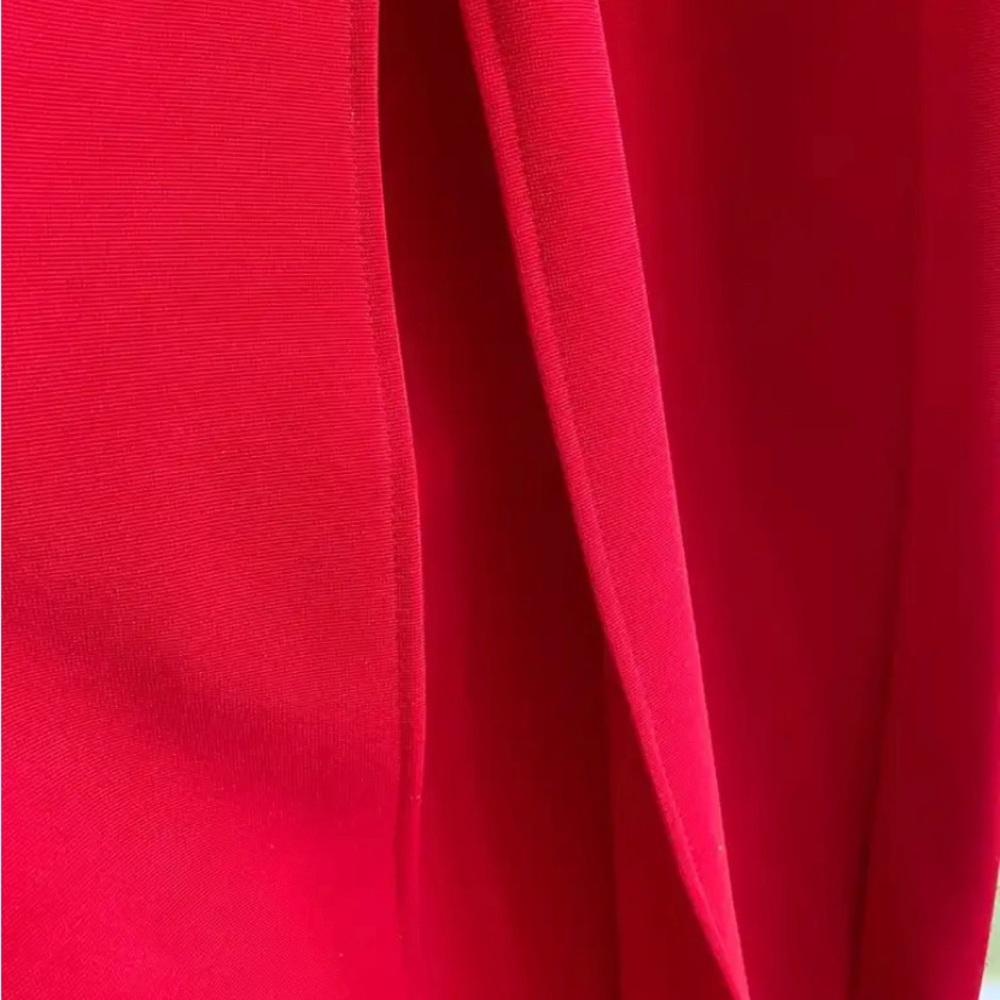 Monamel Los Angeles
90's
La Femme Dresse Vintage Red Gown
-Halter Top